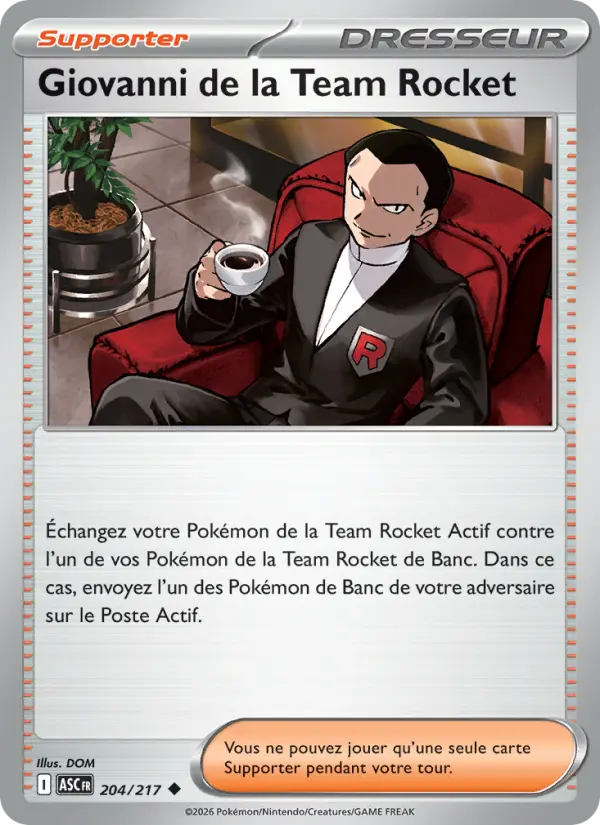 Giovanni de la Team Rocket — carte 204 de l’extension Héros Transcendants