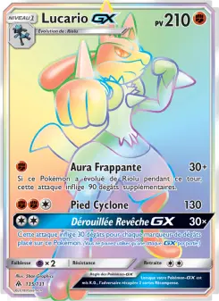 Lucario GX — carte 135 de l’extension Lumière Interdite